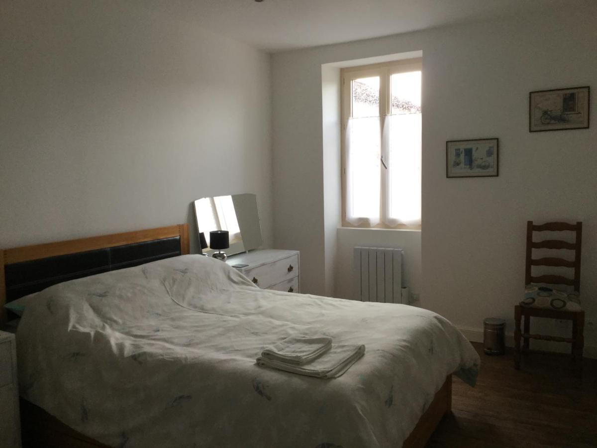 No Name Bed & Breakfast Chabanais Bagian luar foto